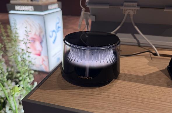 HUAWEI WiFi Mesh X3 Pro - Fotografii eveniment lansare: Router_ (2).jpg