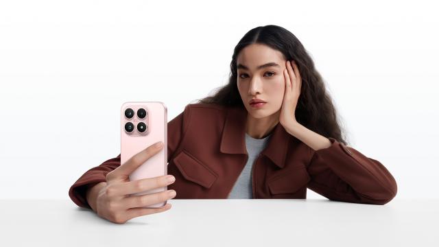 <b>Xiaomi 17 în curând și global! Cât va costa pe piața europeană?</b>Printre zvonurile legate de un viitor Xiaomi 17 Max, iată că astăzi avem detalii despre sumele la care va debuta varianta de bază Xiaomi 17 pe piața europeană. Informațiile vin prin intermediul celor de la Notebookcheck.com care