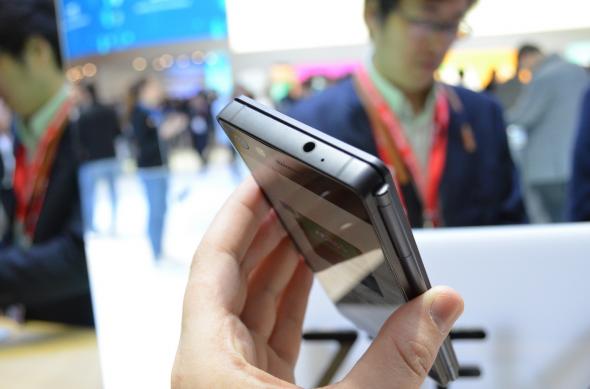 ZTE Axon M - Fotografii Hands-On de la evenimente: ZTE-AXON-M_003.JPG