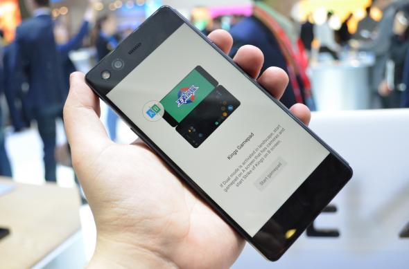 ZTE Axon M - Fotografii Hands-On de la evenimente: ZTE-AXON-M_004.JPG