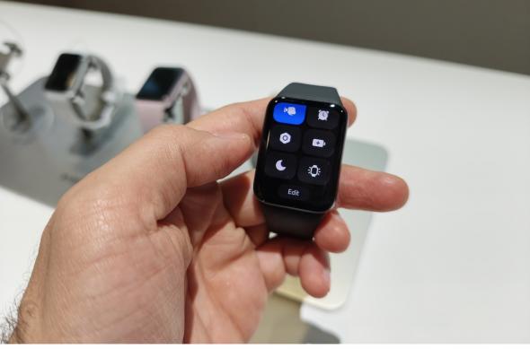 Xiaomi Smart Band 10 Pro - Fotografii hands-on: MVIMG_20260528_163422.jpg