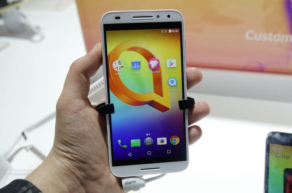 Alcatel A3 - Fotografii Hands-On de la evenimente: Alcatel-A3_001.JPG