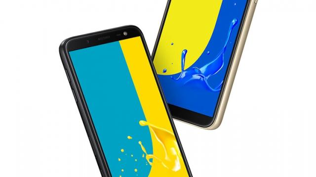 <b>Samsung Galaxy J6 și Galaxy J8 sunt introduse oficial în India cu panouri 18.5:9 </b>Din partea producătorului sud-coreean Samsung sosesc astăzi două noi telefoane pe piață și anume modelele Galaxy J6 și Galaxy J8, terminale care se remarcă prin panourile 18.5:9 adoptate. Avem parte și de ceva schimbări ce țin de materialul
