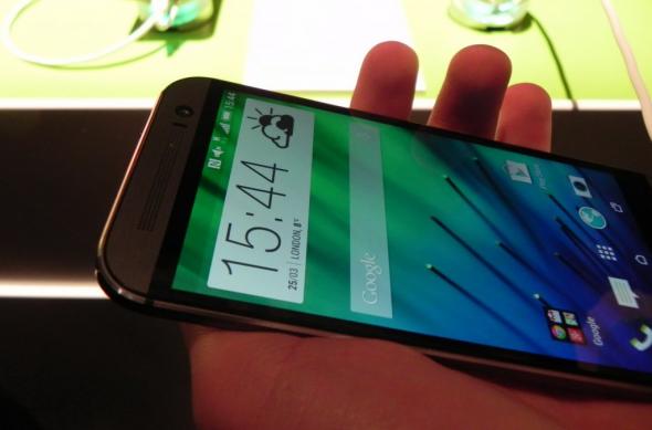 HTC One M8 - prime impresii și o scurtă prezentare video a terminalului de la evenimentul de lansare din Londra (Video): htc_one_m8_londra_28jpg.jpg