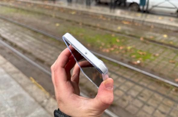 Nothing Phone (3a) Lite - Design: Nothing-Phone-3a-Lite-Design_008.jpg