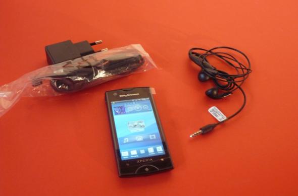 Sony Ericsson Xperia Ray scos din cutie - experiența de unboxing a unui Xperia cu preț accesibil (Video): p1240648jpg.jpg