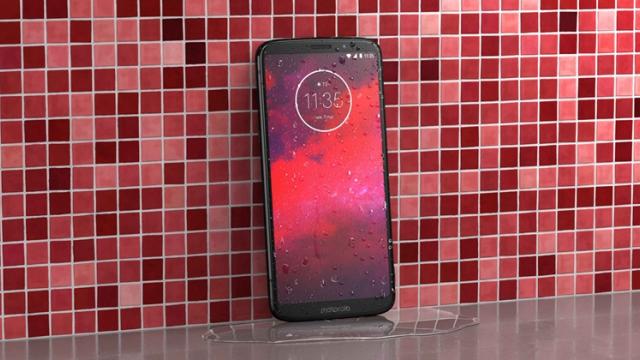 <b>Motorola Moto Z3 devine oficial: primul telefon cu 5G prin modul, scanner de amprente lateral, CPU de anul trecut</b>În prag de weekend iată că vine și lansarea smartphone-ului Motorola Moto Z3, un terminal ce se remarcă printr-un modul deosebit cu modem 5G la pachet. Deși se livrează cu un procesor de generație anterioară iată că cel mai nou