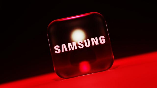 <b>Samsung confirmă o breșă gravă în telefoanele sale, exploatabilă fără interacțiune; CVE-2025-21043 vizează toate modelele, de la entry-level la flagship</b>O breșă de securitate periculoasă, exploatabilă fără niciun gest din partea utilizatorului, a fost semnalată oficial de Samsung în cel mai recent buletin de securitate. Problema a fost adusă în atenția companiei de WhatsApp și vizează telefoanele Galaxy,