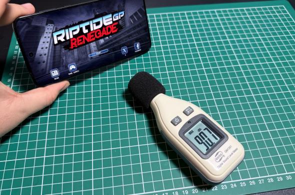 OnePlus 15R - Test audio: Photo 09.12.2025, 17 55 40.jpg