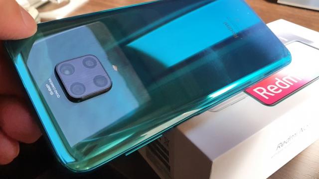 <b>Turul Magazinelor #819: ceas brăţara Nubia, Redmi Note 9 Pro la preţ bun, telefon robust Samsung</b>Prinşi între Ignat şi Solstiţiu, azi vă oferim o nouă colecţie de reduceri marca Turul Magazinelor. Suntem la episodul #819 din această colecţie de oferte, reduceri, discount-uri şi azi avem produse mai mult decât interesante. Avem un ceas-brăţară Nubia