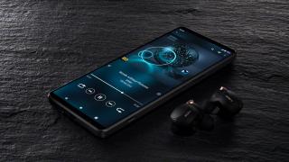 Sony Xperia 1 V își face apariția într-o primă fotografie reală! Flagship-ul vine curând, cu modul foto subtil, CPU Snapdragon 8 Gen2