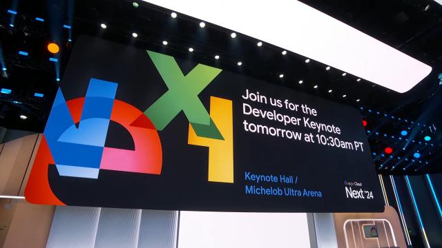 <b>Google Cloud Next '24 introduce Google Axion și TPU v5p; Accent pe eficiență energetică și AI</b>La evenimentul Google Cloud Next '24, Thomas Kurian, CEO-ul Google Cloud, a detaliat evoluția companiei de la ultimul său mare summit. În acest an, Google Cloud a implementat peste o mie de îmbunătățiri ale produselor și a extins infrastructura sa globală