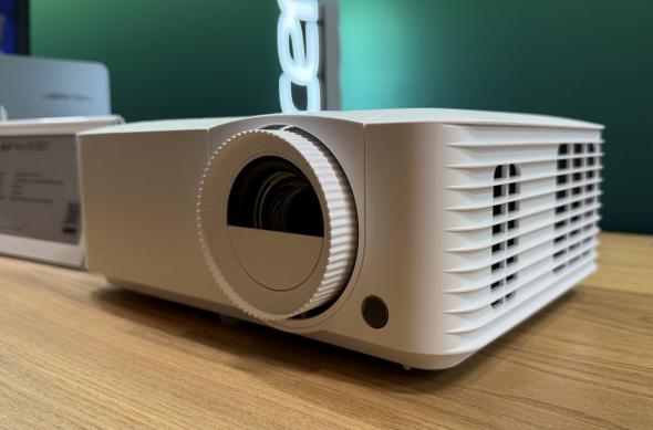 Acer Vero HL1820 - Fotografii CES 2026: Photo 06.01.2026, 11 40 26.jpg