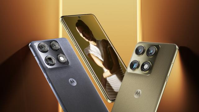 <b>Motorola Signature are specificaţiile complete dezvăluite înainte de lansare</b>Motorola Signature ar trebui să vadă lumina zilei pe 6 ianuarie 2026, iar până atunci zvonacul Evan Blass îi dezvăluie lista completă de specificaţii. Dacă mai era vreun mister... el dispare acum. În primul rând, noul venit va avea un procesor