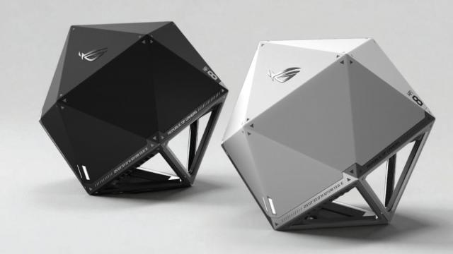 <b>CES 2026: ASUS trăieşte în viitor, cu un router Wi-Fi 8 deja prezentat - ROG NeoCore</b>De abia încep să intre în mainstream routerele Wi-Fi 7 şi deja vedem un router Wi-Fi 8. E drept doar un concept de la ASUS, care a apărut la CES 2026. Hai să vedem ce viteze atinge