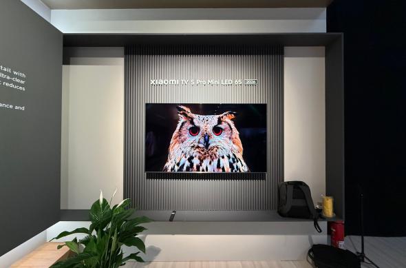 Xiaomi TV S Pro Mini LED 2026 - Fotografii: tv (2).jpg