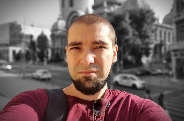 Fotografii de tip selfie făcute cu Samsung Galaxy Note 10+: 20190821_172459.jpg