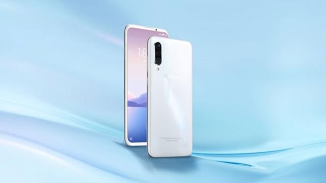 <b>Meizu 16s Pro apare pe web cu dotări impresionante: ecran 90 Hz, procesor Snapdragon 855+</b>Cine ar fi crezut că un telefon Meizu va avea dotări similare cu OnePlus 7 Pro? Iată că tocmai a scăpat pe web telefonul Meizu 16s Pro, care pare gata să aducă si o dotare găsită şi pe Pixel 4, conform zvonurilor