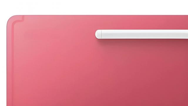 <b>Primele randări clare cu Galaxy Tab S10 Lite ajung pe web; Are S-Pen și va costa sub 2000 lei la debut</b>Galaxy Tab S10 Lite a tot „scăpat” în ultima vreme. E vorba despre o nouă tabletă de buget pregătită de către Samsung, care pare că va beneficia de stylus S-Pen. Azi vedem și randări clare cu acest model care vine cu margini plate și un spate „curat”