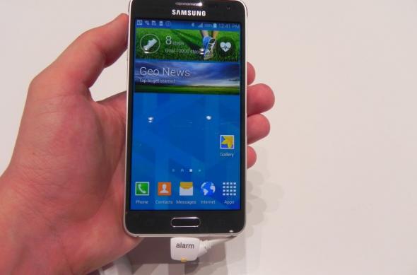 IFA 2014: Samsung Galaxy Alpha hands on - Samsung dovedește că e loc și de metal În galaxia sa (Video): dscn9330jpg.jpg