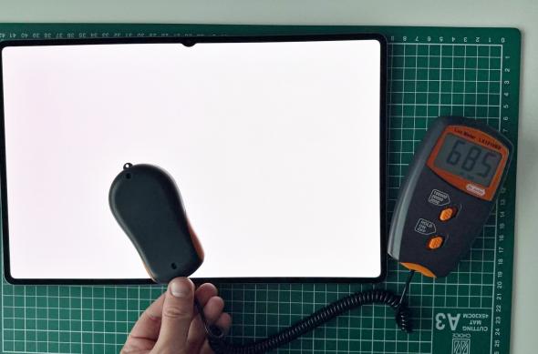 Samsung Galaxy Tab S11 Ultra - Test luminozitate: Luminozitate (1).jpg