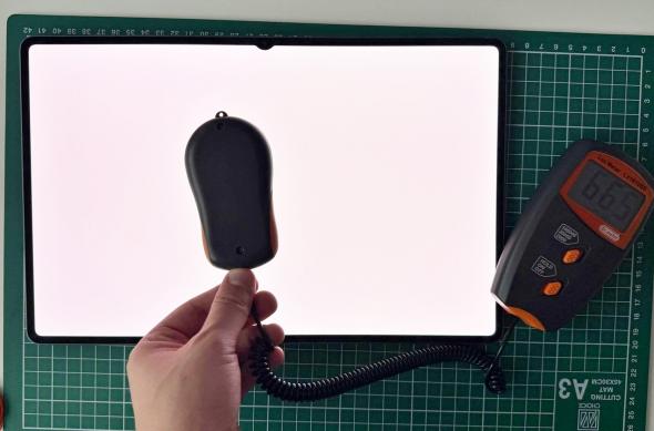 Samsung Galaxy Tab S11 Ultra - Test luminozitate: Luminozitate (4).jpg