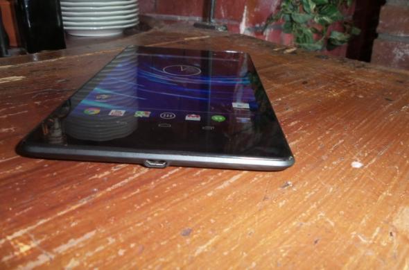 Noul Google Nexus 7 - primele impresii (video): google_nexus_7_2013_mobilissimo_1.jpg