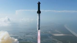 SpaceX impresionează cu primul zbor Starship V3; Aterizare spectaculoasă după probleme în timpul testului