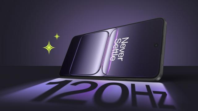 <b>Preț și disponibilitate OnePlus Nord CE5 în România (-250 lei la precomandă)</b>Alături de OnePlus Nord 5 a sosit la început de lună iulie 2025 și Nord CE5, o variantă mai accesibilă dar cu multe de oferit după cum vă povesteam în articolul dedicat de lansare. Acum ne uităm asupra prețurilor de vânzare pe plan local