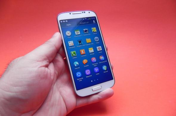 Samsung I9505 Galaxy S4 - Galerie foto Mobilissimo.ro: samsung_galaxu_s4_review_mobilissimo_ro_11jpg.jpg