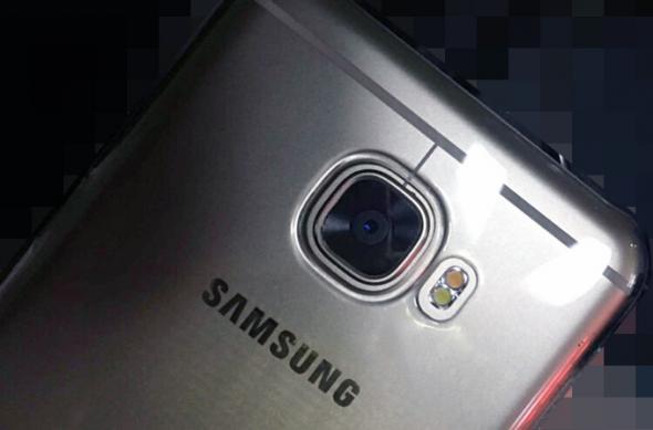 Samsung Galaxy C5/C7 (imagini 3d și fotografii spion): Samsung-Galaxy-C5C7-leaked-images.jpg