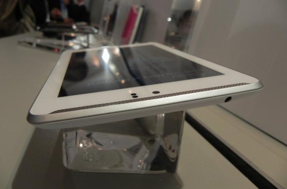 ASUS FonePad 7 LTE hands on preview: același FonePad accesibil, acum cu versiuni LTE și dual SIM (Retro MWC 2014 - Video): dscn5082jpg.jpg