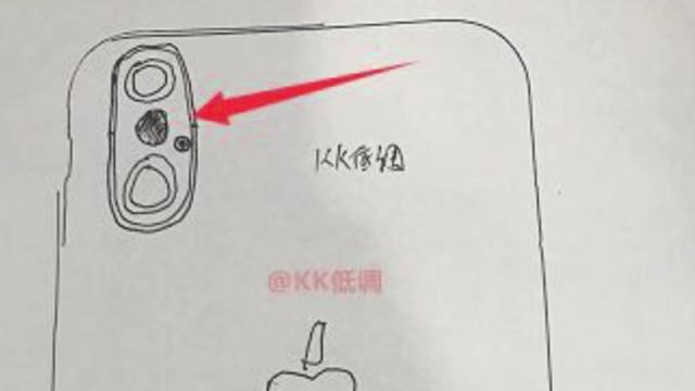 <b>O serie de schițe ale iPhone-ului aniversar ajung pe web; vedem o cameră duală plasată vertical pe handset</b>Dacă ar fi să calculăm timpul rămas, atunci ne mai despart aproximativ 5 luni până la debutul iPhone-ului aniversar, un telefon ce va sosi cu display OLED și cu un scanner de amprente integrat sub sticla acestui ecran. Astăzi vedem o serie de schițe