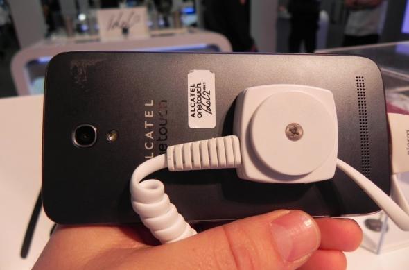 Alcatel One Touch Idol 2 Mini hands on preview: model dual SIM midrange cu interfață jucăușă (Retro MWC - 2014 Video): dscn4905jpg.jpg