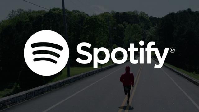 <b>Spotify ajunge în sfârșit și la noi din noiembrie; serviciul de streaming audio va oferi un trial gratuit de 30 zile</b>După ce de-a lungul acestui an s-a tot vehiculat în blogosfera română faptul că serviciul de streaming audio Spotify va ajunge și în România, iată că acum avem parte de o confirmare. Aflăm via Manafu.ro faptul că Spotify va debuta începând din