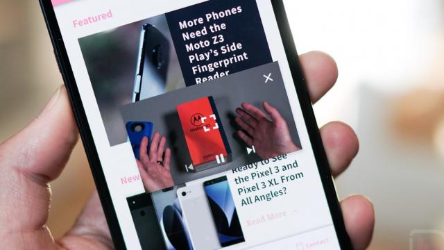 <b>Google face multitasking-ul mai simplu în Chrome; YouTube va rula automat în fereastră flotantă (picture in picture) atunci când părăsești pagina</b>Google experimentează cu o funcție în Chrome care face ceea ce mulți utilizatori de YouTube își doreau de ceva vreme: redarea automată în fereastră mică (picture-in-picture) a clipurilor atunci când schimbi tab-ul sau mergi pe alt site. Până acum, modul
