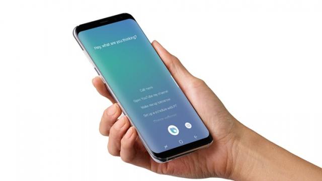 <b>Samsung Bixby primește funcția de comenzi vocale în Coreea de Sud; curând și în alte regiuni</b>Pe lângă actualizarea adusă la capitolul design, Samsung Galaxy S8 este și smartphone-ul ce inaugurează asistentul vocal Samsung Bixby - software care din păcate nu a fost gata la timp pentru debutul comercial al telefonului. De astăzi însă, update-ul ce
