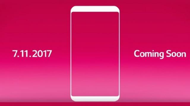 <b>LG Q6 va costa 435 dolari și va aduce funcția de recunoaștere facială; există și o variantă LG Q6+ cu mai multă memorie internă și RAM! </b>Din partea unei publicații sud-coreene aflăm astăzi noi detalii despre smartphone-ul LG Q6, terminal ce va fi prezentat oficial în cursul zilei de mâine. Vestea surprinzătoare este aceea că va exista și un model LG Q6+ care se va diferenția prin mai