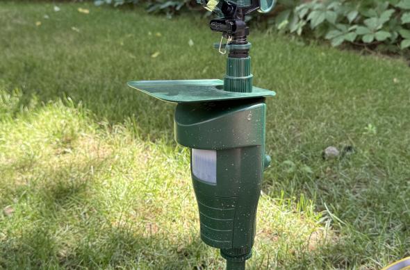 Gardigo Water Jet Animal Repellent: Gardigo Water Jet Animal Repellent 024.JPG