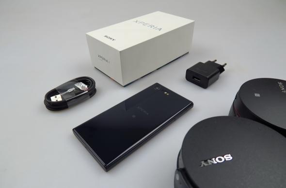 Căști Bluetooth on-ear Sony MDR-XB950BT: Sony-Xperia-X-Compact_016.JPG