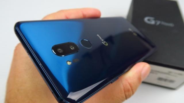 <b>ALERTĂ PREȚ BUN! LG G7 ThinQ acum cu 50% mai ieftin decât la debutul de pe plan local</b>Dacă prin octombrie vă dezvăluiam că smartphone-ul LG G7 ThinQ pierdea aproximativ 1000 lei din suma la care a debutat oficial pe piața locală, în ultimele zile vă informam într-o ediție Turul Magazinelor că telefonul a ajuns să coste doar
