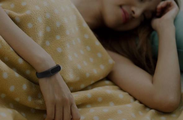 Xiaomi Mi Band 2 - Fotografii oficiale: Xiaomi-Mi-Band-2 (2).jpg