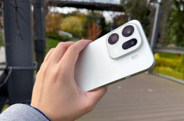 OPPO Find X9 Pro - Design(2): OPPO-Find-X9-Pro-Design_009.jpg