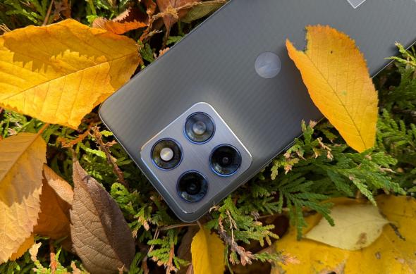 Motorola edge 70 - Design (2): Motorola-edge-70-Design_002.jpg