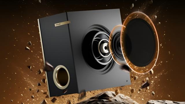 <b>Dreame intră pe segmentul audio cu Pano S1 și S2; Soundbar-uri Dolby Atmos cu o putere de până la 630W</b>Dreame, cunoscut mai degrabă pentru aspiratoarele și televizoarele sale, se extinde acum și pe zona audio. Am văzut deja în cadrul MWC 2025 un mic „teaser”, fiind prezent alături de smart TV și un astfel de soundbar. Ei bine, acum au fost prezentate