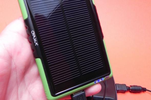 Review baterie externă solară/PowerMax Oyama - banca de energie ideală pentru telefon și tabletă (Video): dscn0496.jpg