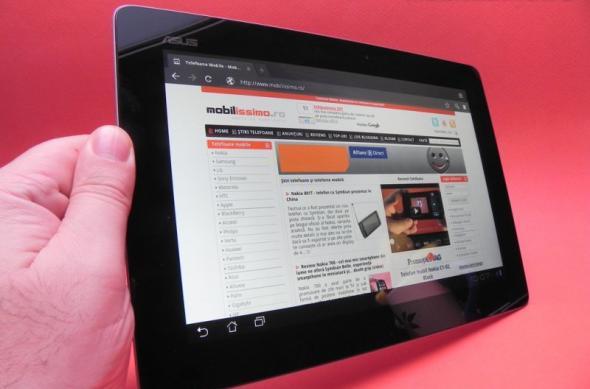 Review ASUS Transformer Prime - prima tabletă quad-core Tegra 3 surprinde plăcut prin performanta grafică, display și promite revoluția cu Android 4.0! (Video): asus_eee_pad_transformer_prime_review_mobilissimo_ro_17.jpg