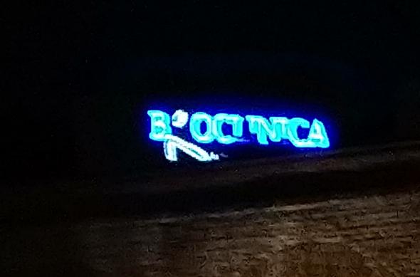 Fotografii făcute seara cu Nokia 6.1 (mostre foto low light): IMG_20180613_003916.jpg