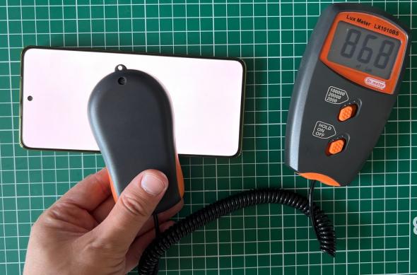 Motorola moto g86 Power - Test luminozitate: Luminozitate (3).jpg