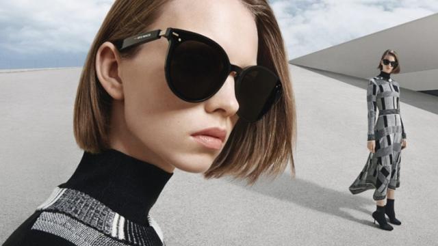 <b>Mini Turul Magazinelor #117: Ochelari inteligenţi Huawei, Galaxy A30s şi Galaxy Watch Active la preţ bun + tastatură gaming</b>Greu de crezut că de abia astăzi, în ziua de 9 ianuarie 2020 realizăm primul Tur al Magazinelor din 2020. Am fost ocupaţi cu avalanşa de ştiri de la CES 2020 şi abia acum avem timp să ne limpezim feed-urile